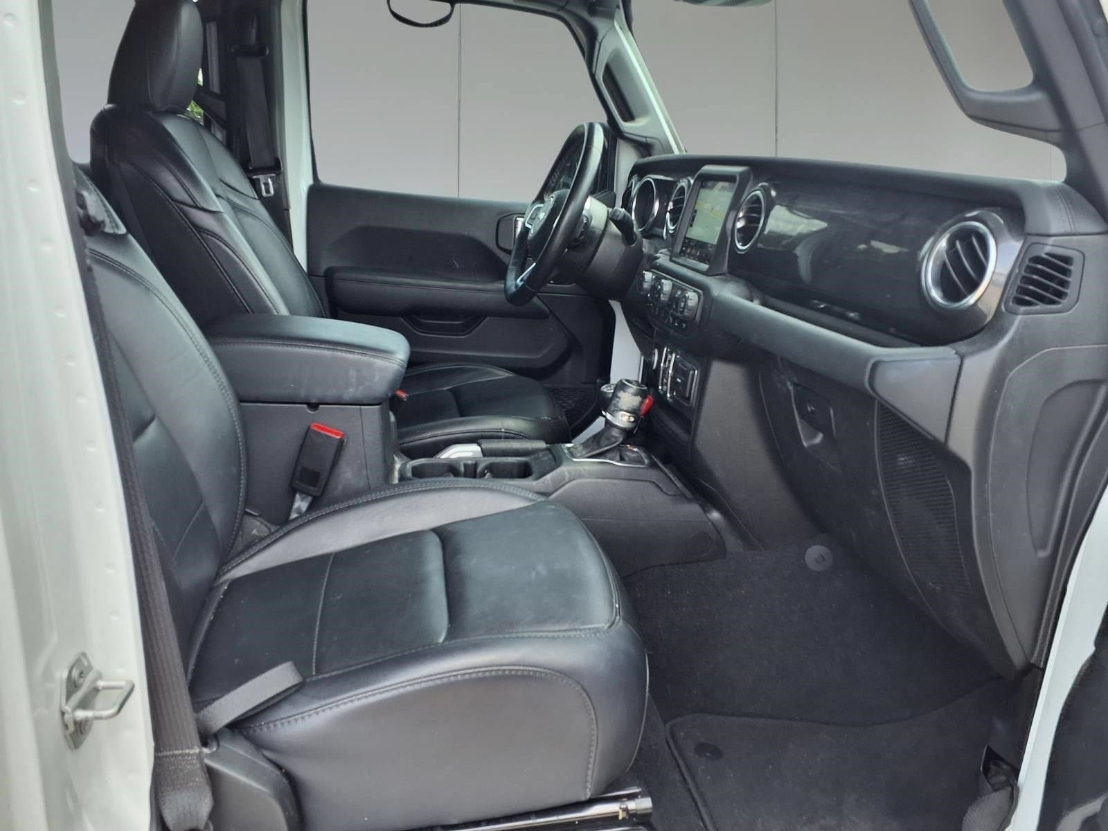 2021 Jeep Wrangler Unlimited Sahara Altitude