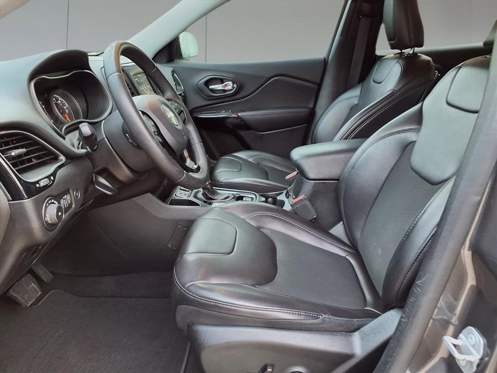 2019 Jeep Cherokee Altitude