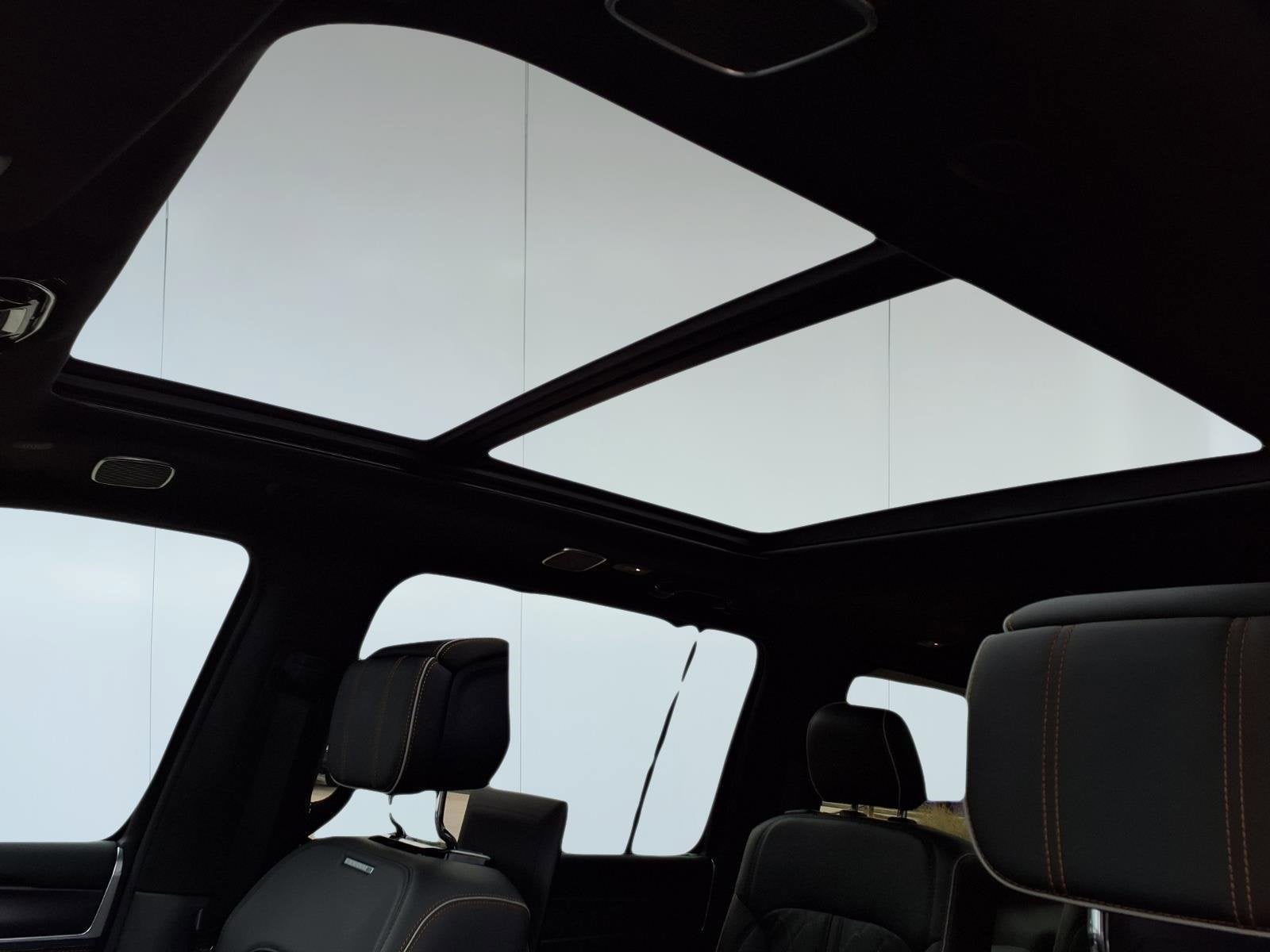 2023 Jeep Grand Wagoneer L Series III Obsidian