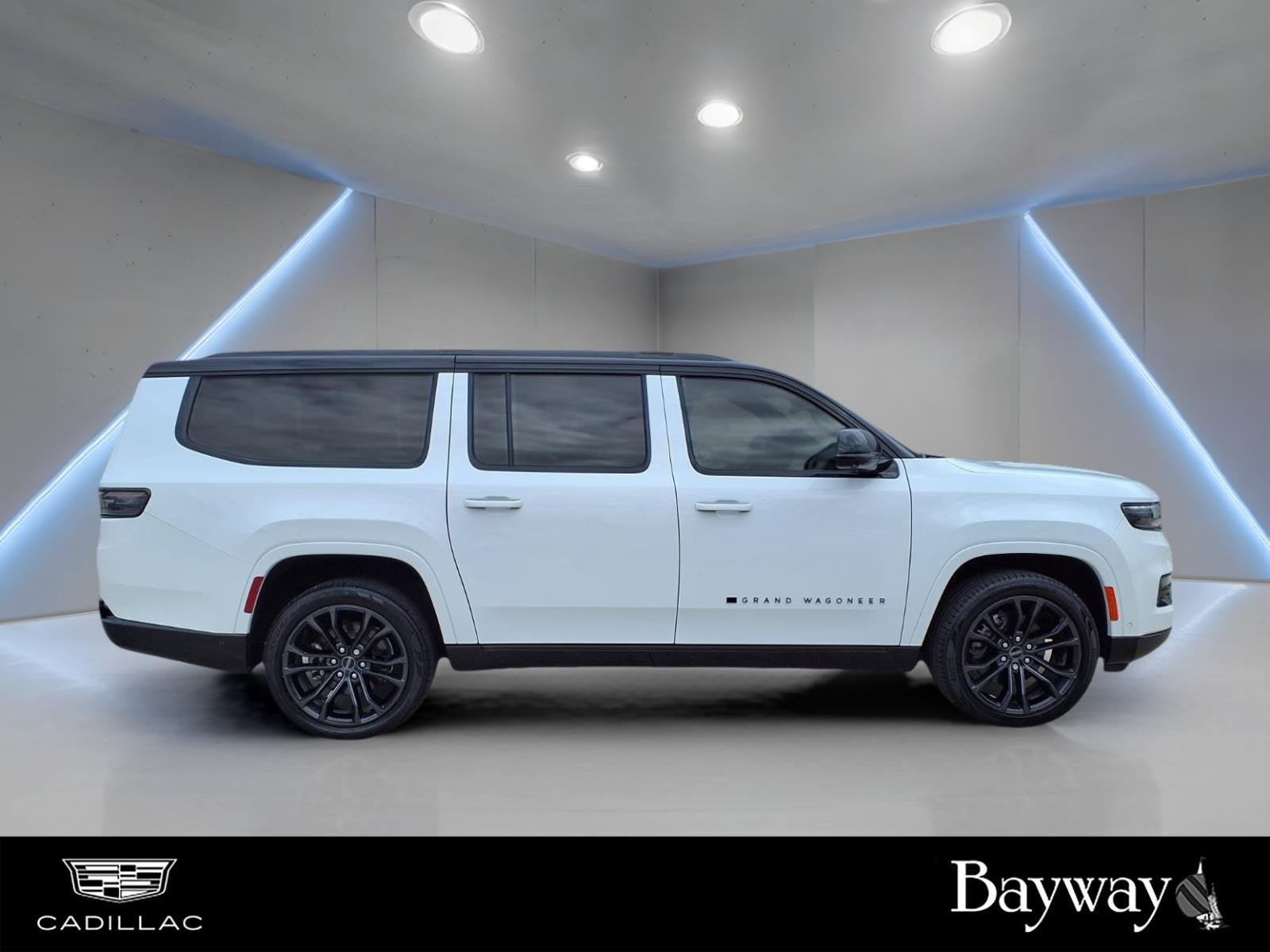 2023 Jeep Grand Wagoneer L Series III Obsidian