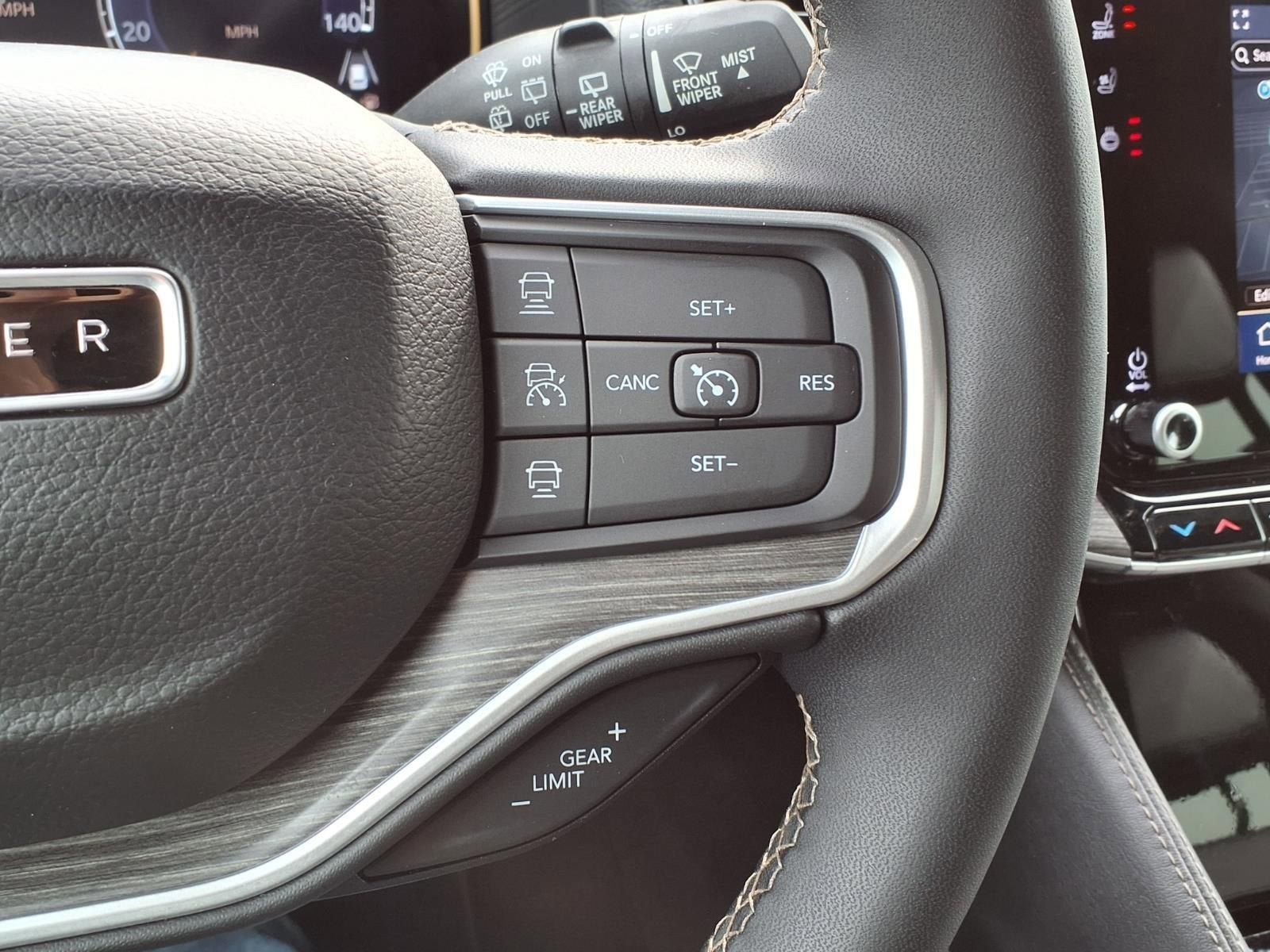 2024 Jeep Wagoneer Series II