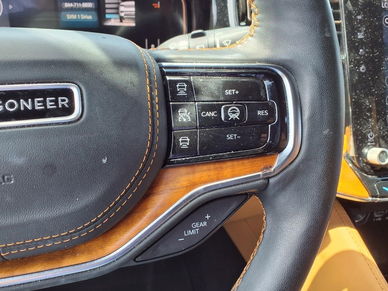 2022 Jeep Grand Wagoneer Series III