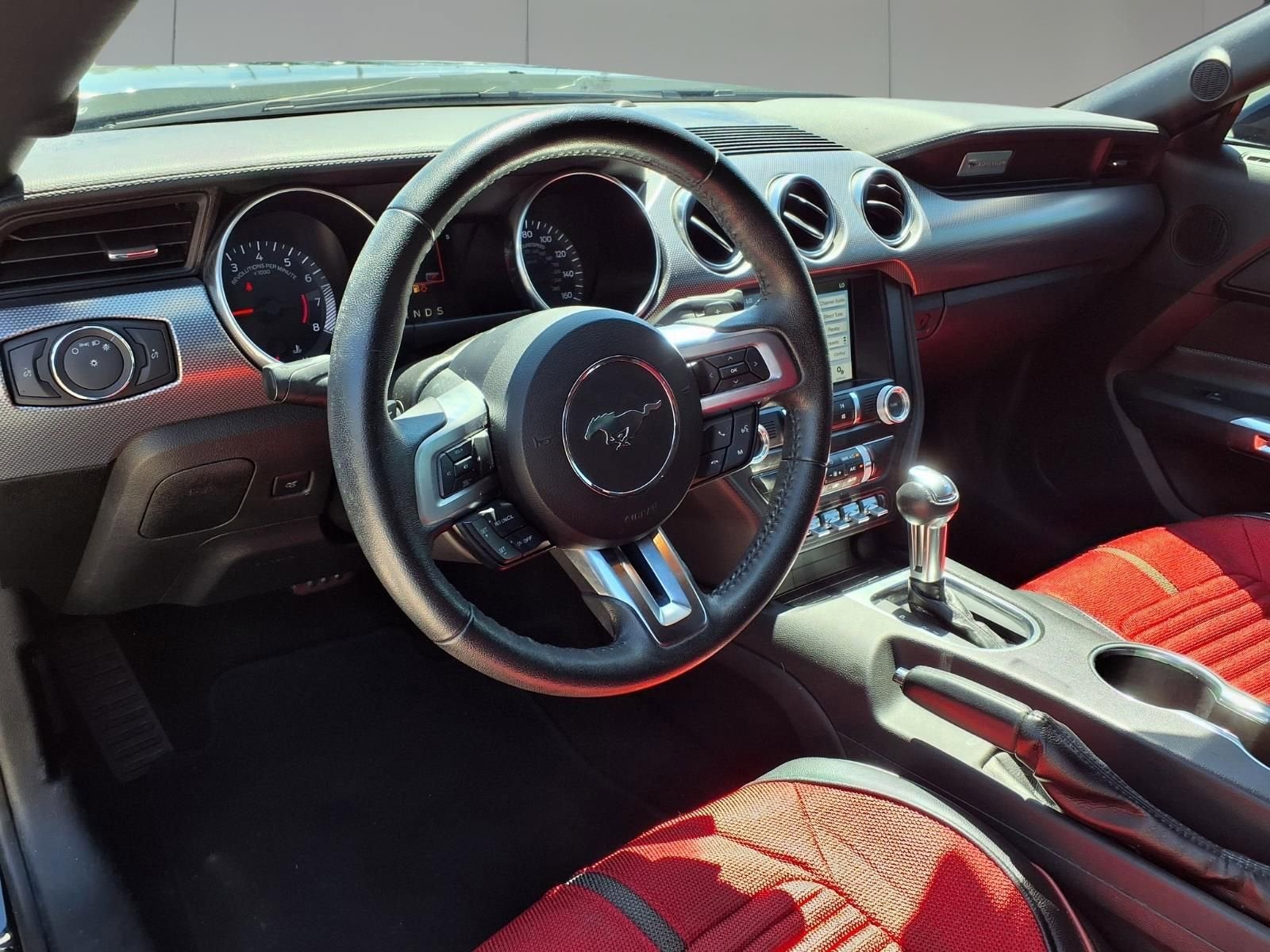 2019 Ford Mustang EcoBoost