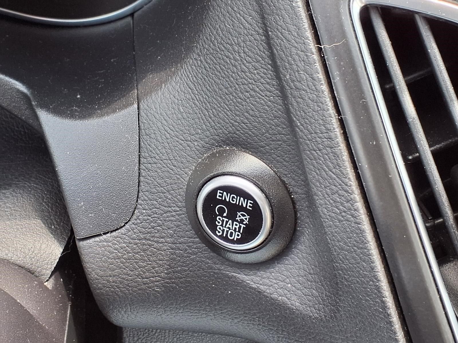 2018 Ford Focus Titanium