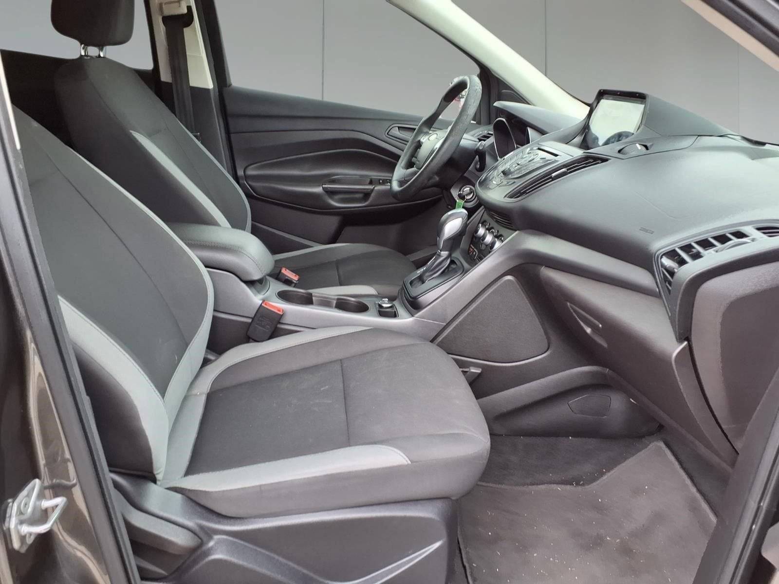 2016 Ford Escape S