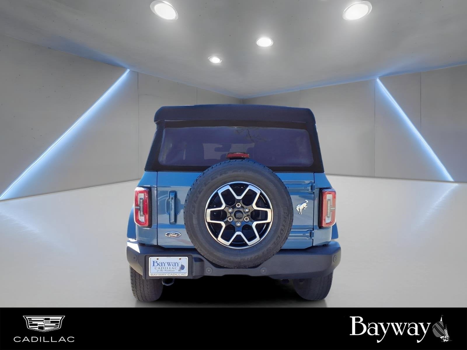 2023 Ford Bronco Base
