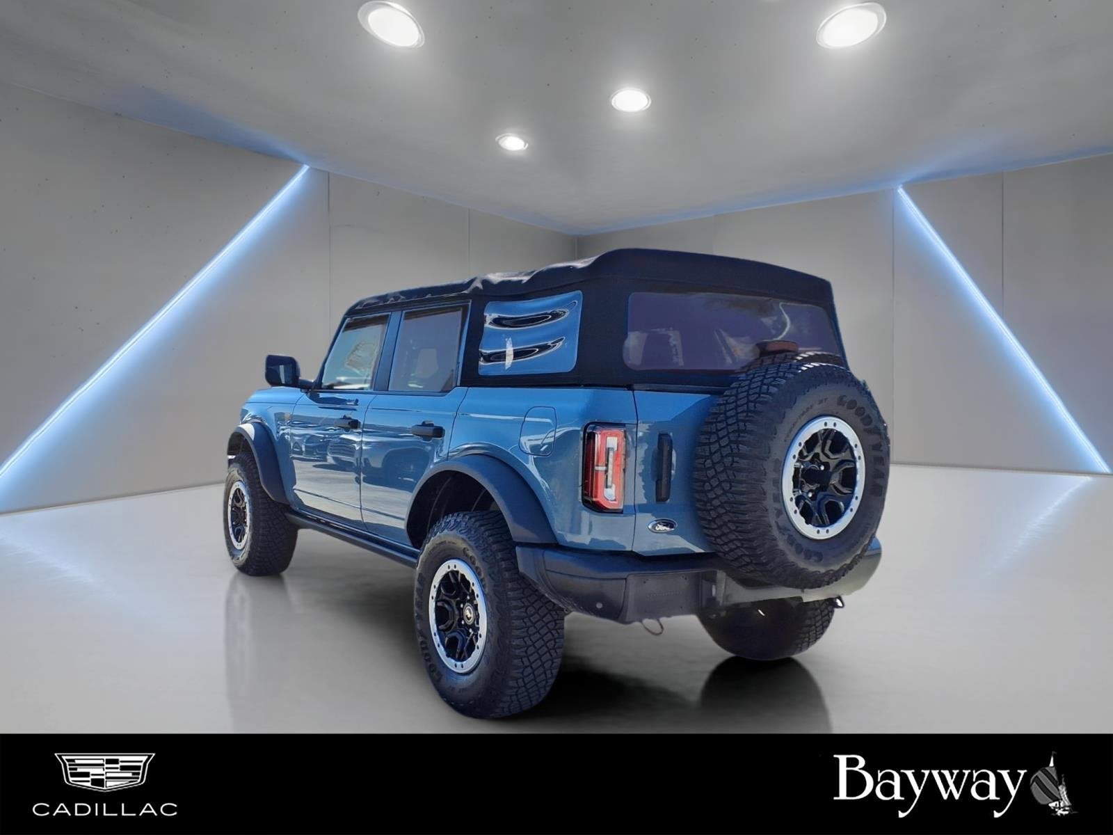 2022 Ford Bronco Base