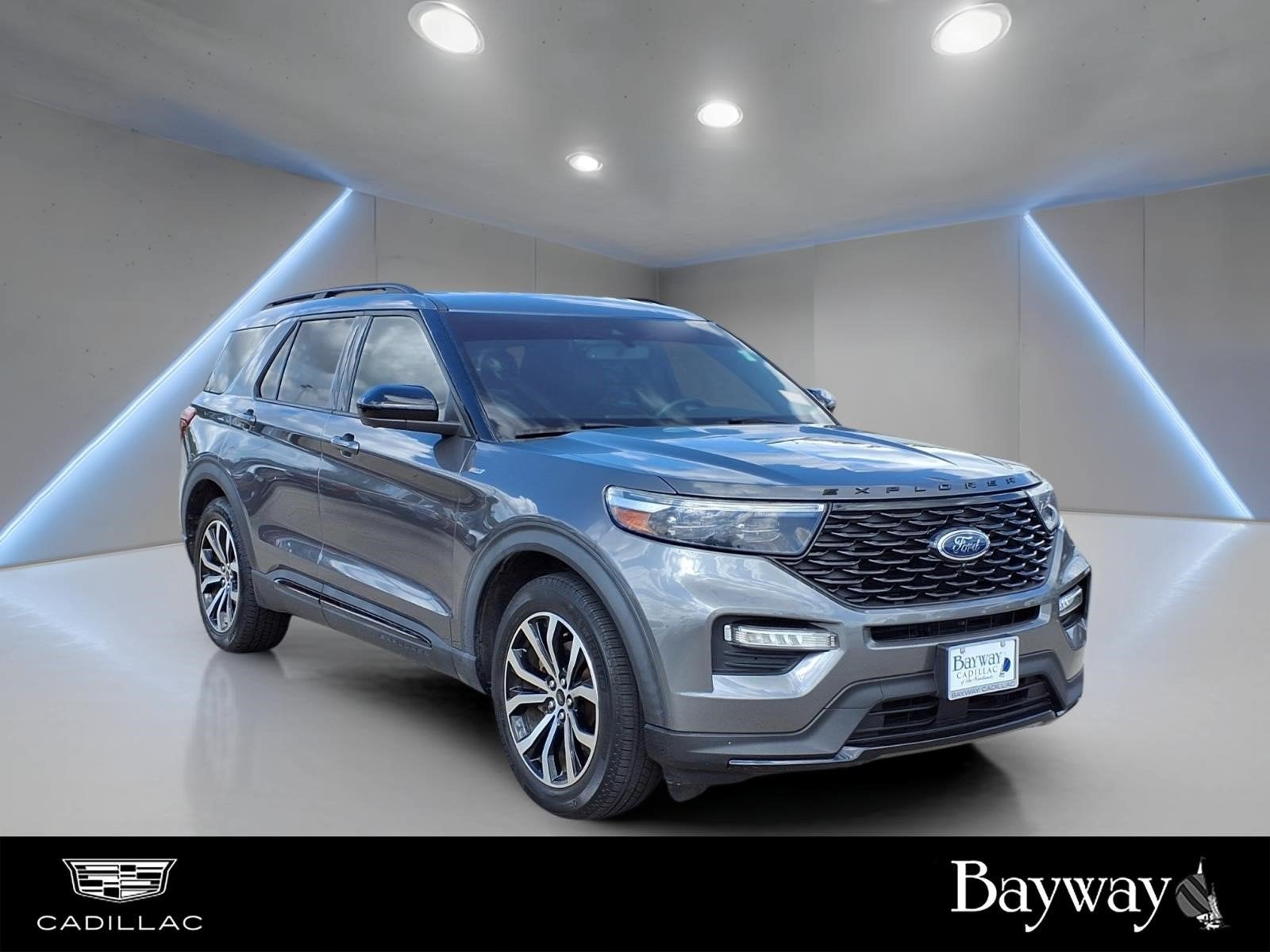 2022 Ford Explorer ST-Line