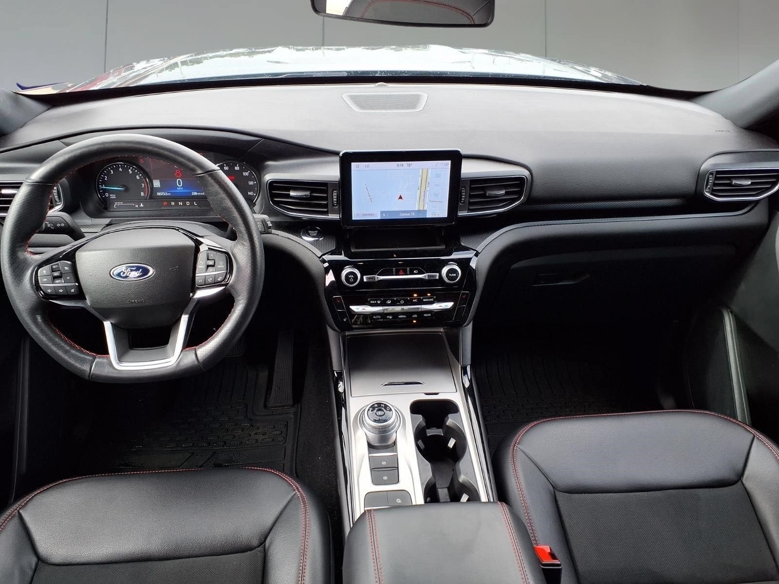 2023 Ford Explorer ST-Line