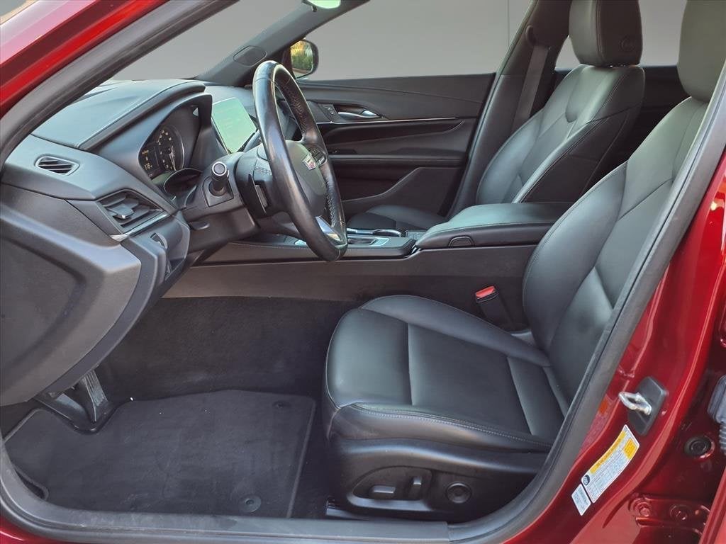 2023 Cadillac CT4 Luxury