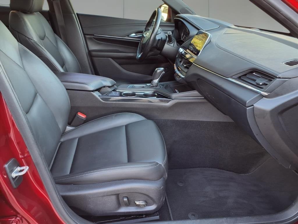 2023 Cadillac CT4 Luxury