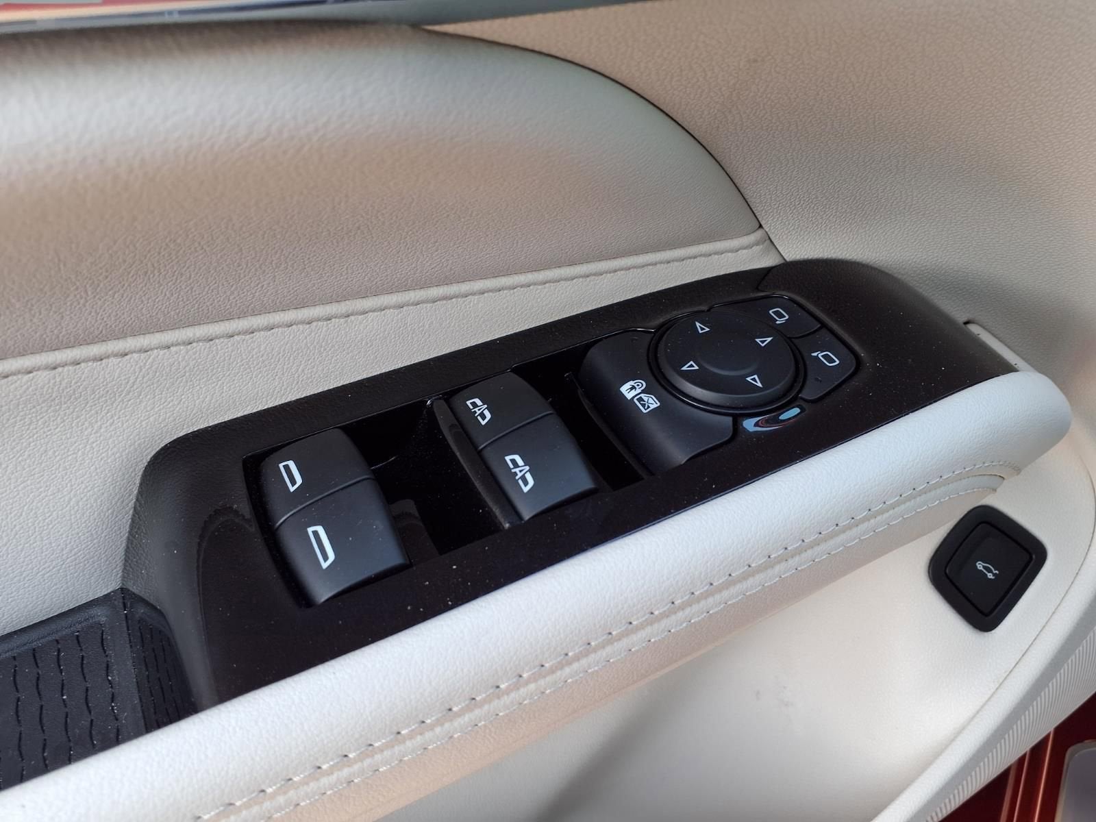 2023 Cadillac CT4 Luxury