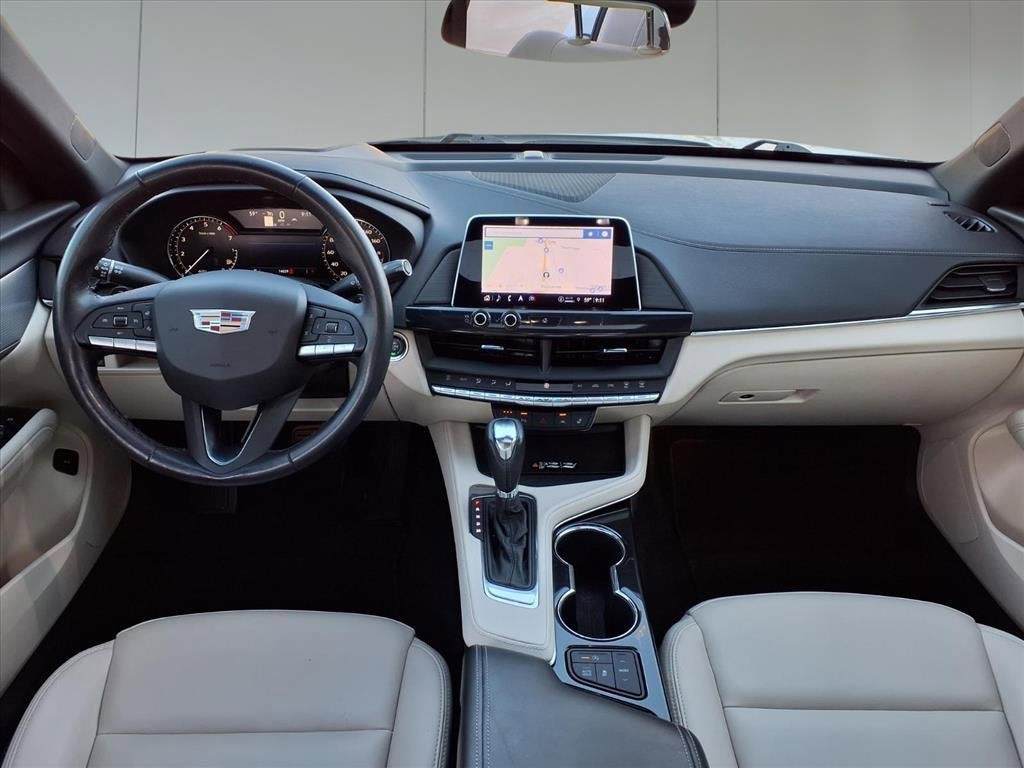 2023 Cadillac CT4 Luxury