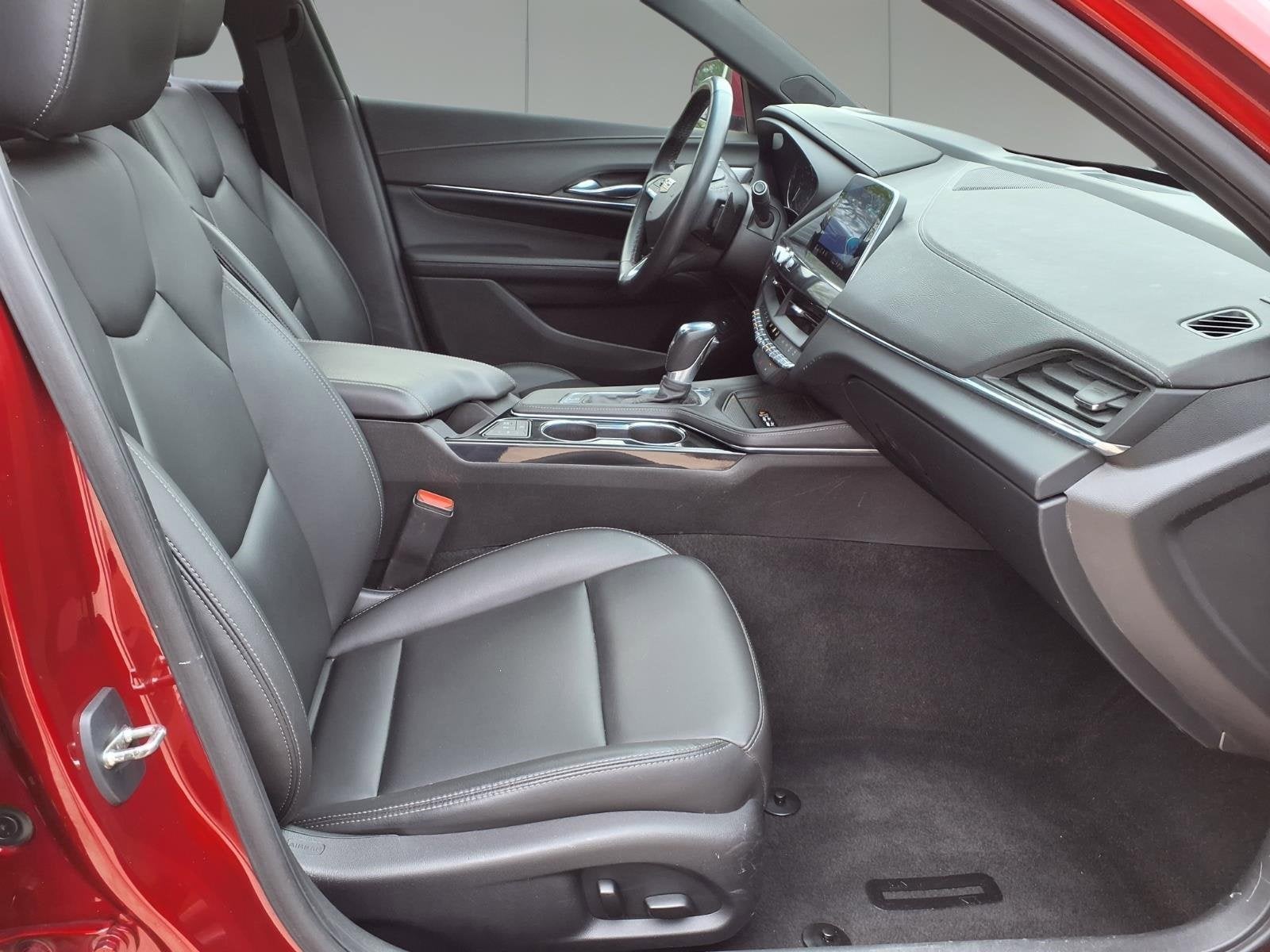 2023 Cadillac CT4 Luxury