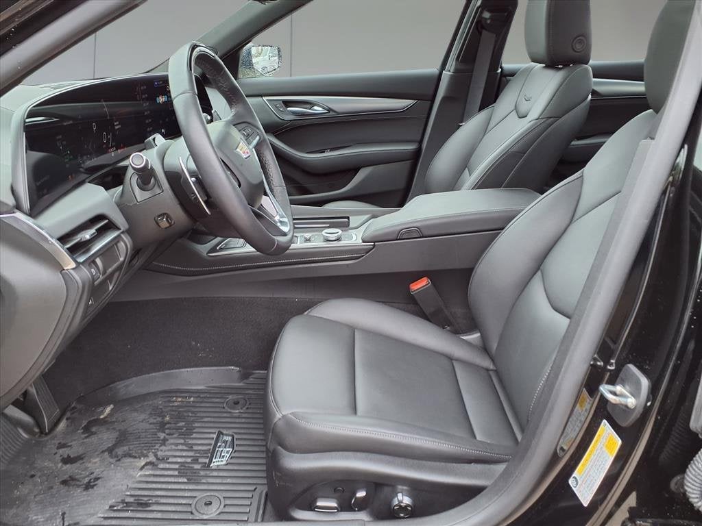 2025 Cadillac CT5 Premium Luxury