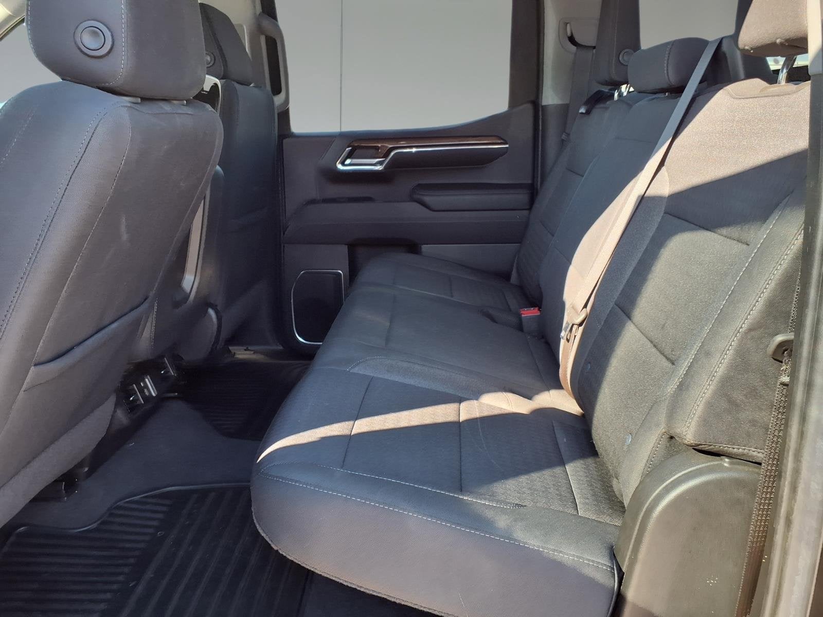 2022 Chevrolet Silverado 1500 LT (2FL)