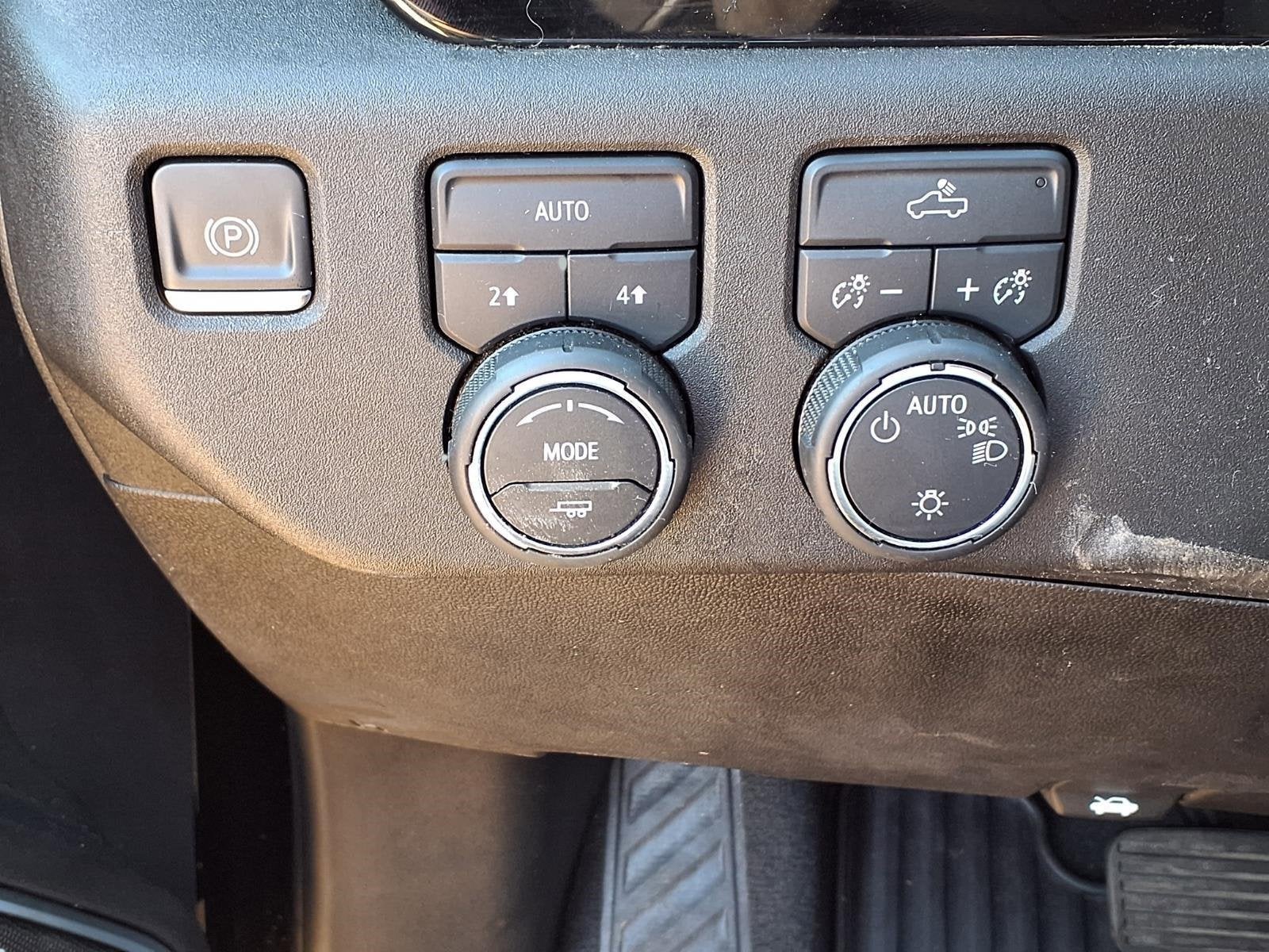 2022 Chevrolet Silverado 1500 LT (2FL)