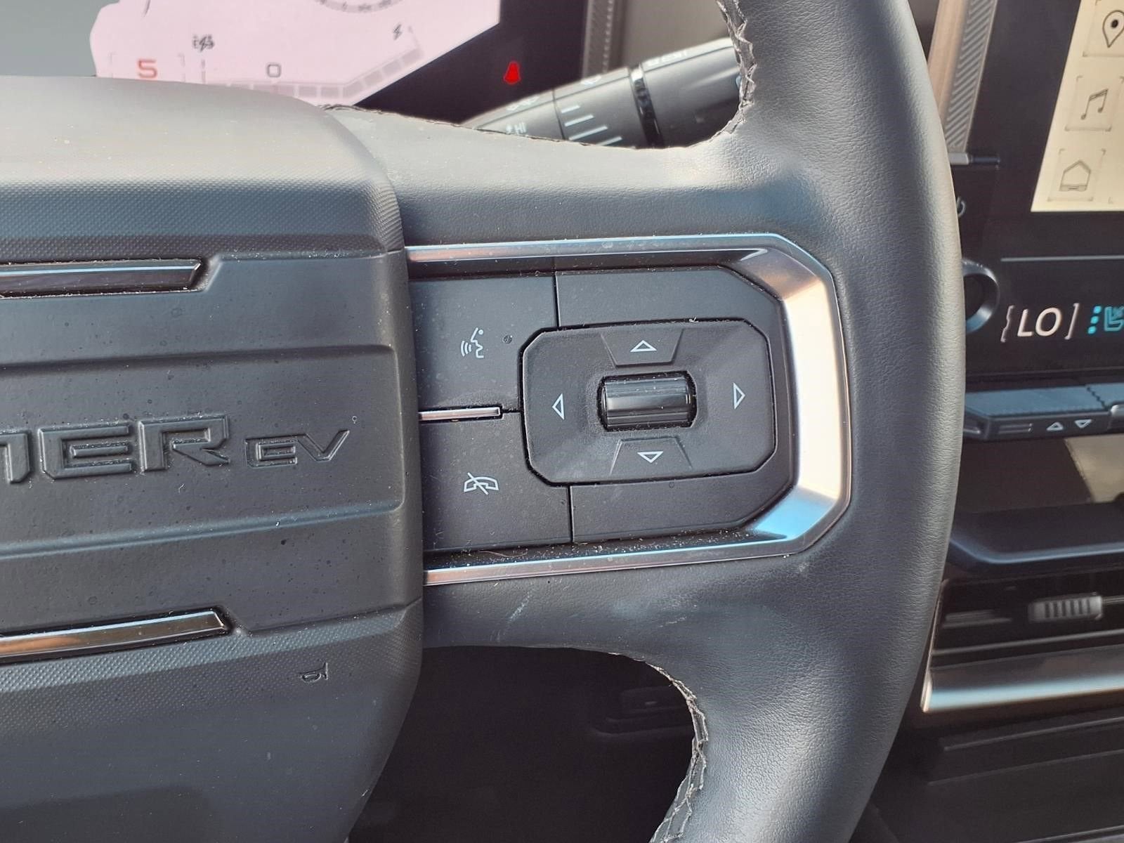 2024 GMC HUMMER EV SUV 3X