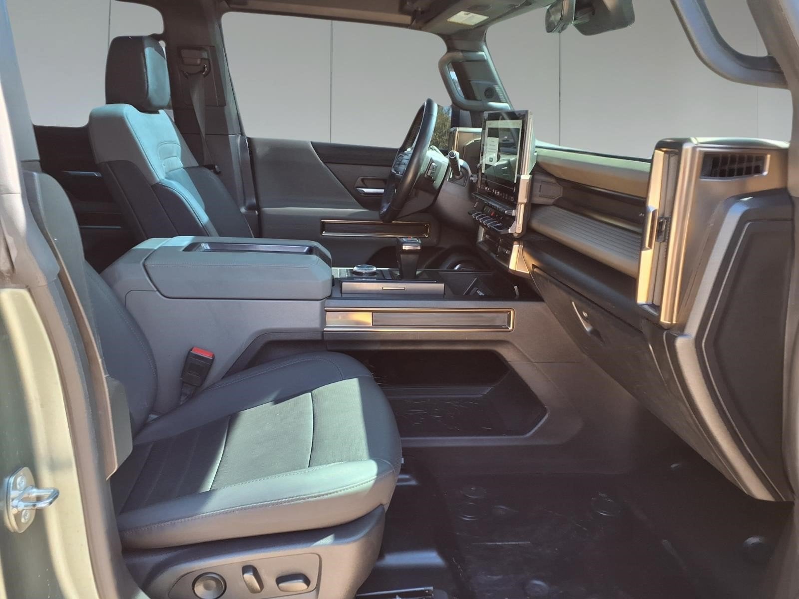 2024 GMC HUMMER EV SUV 3X