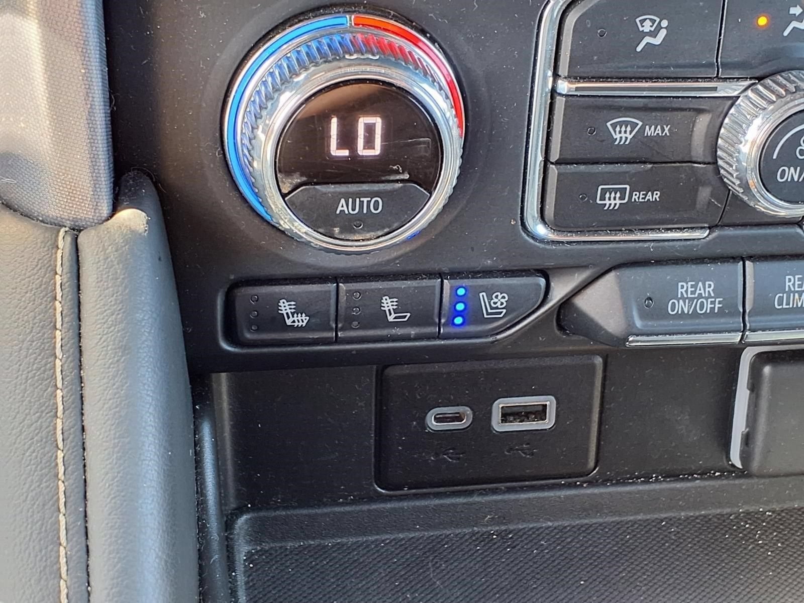 2022 GMC Yukon XL SLT