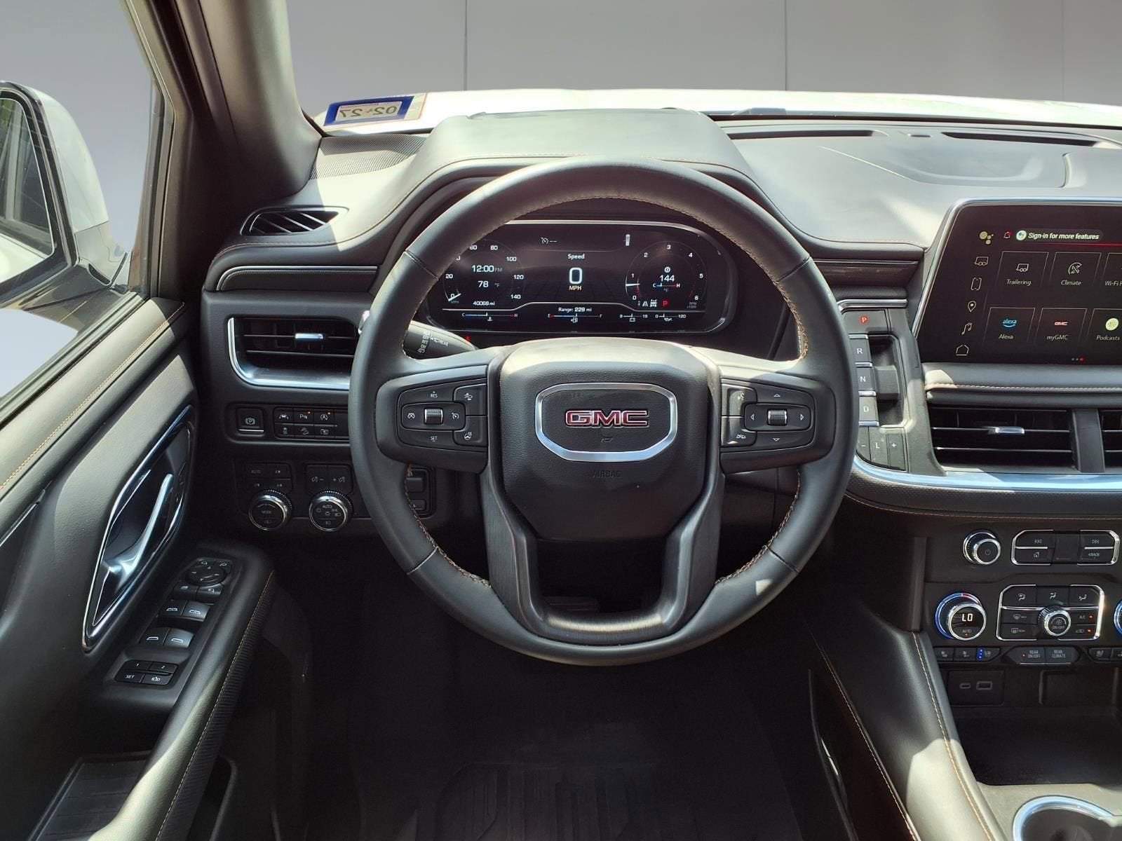 2024 GMC Yukon XL AT4