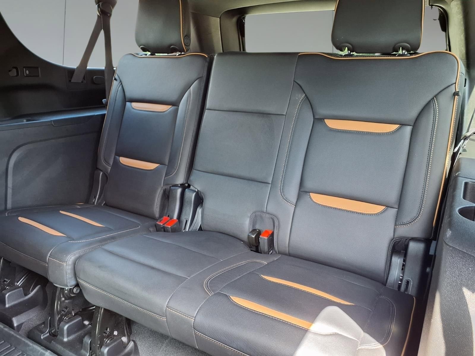 2024 GMC Yukon XL AT4