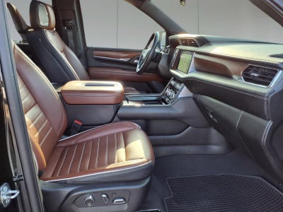 2023 GMC Yukon XL Denali Ultimate