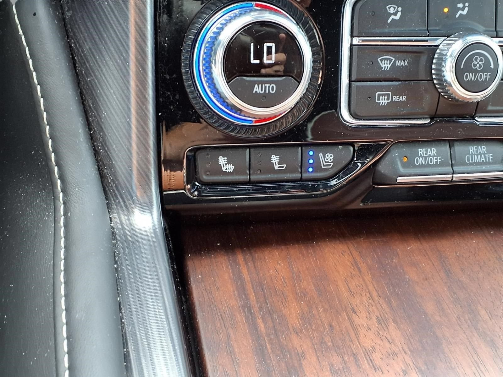 2024 GMC Yukon XL Denali Ultimate