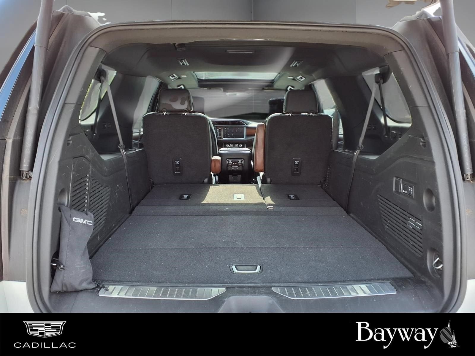 2024 GMC Yukon XL Denali Ultimate