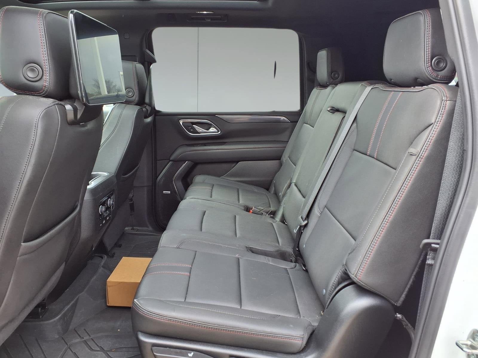 2024 Chevrolet Suburban RST