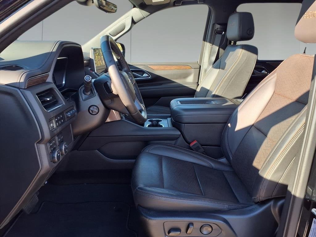 2023 Chevrolet Suburban High Country