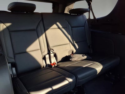 2023 Chevrolet Suburban High Country