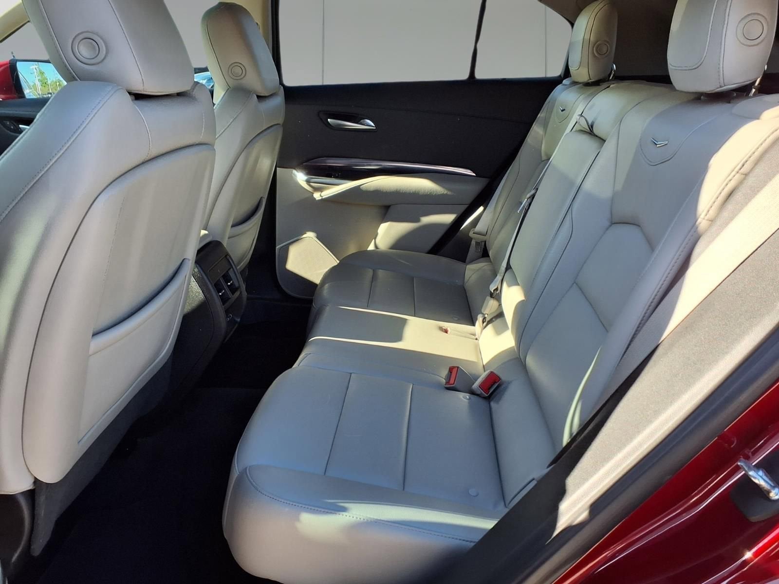 2023 Cadillac XT4 Luxury