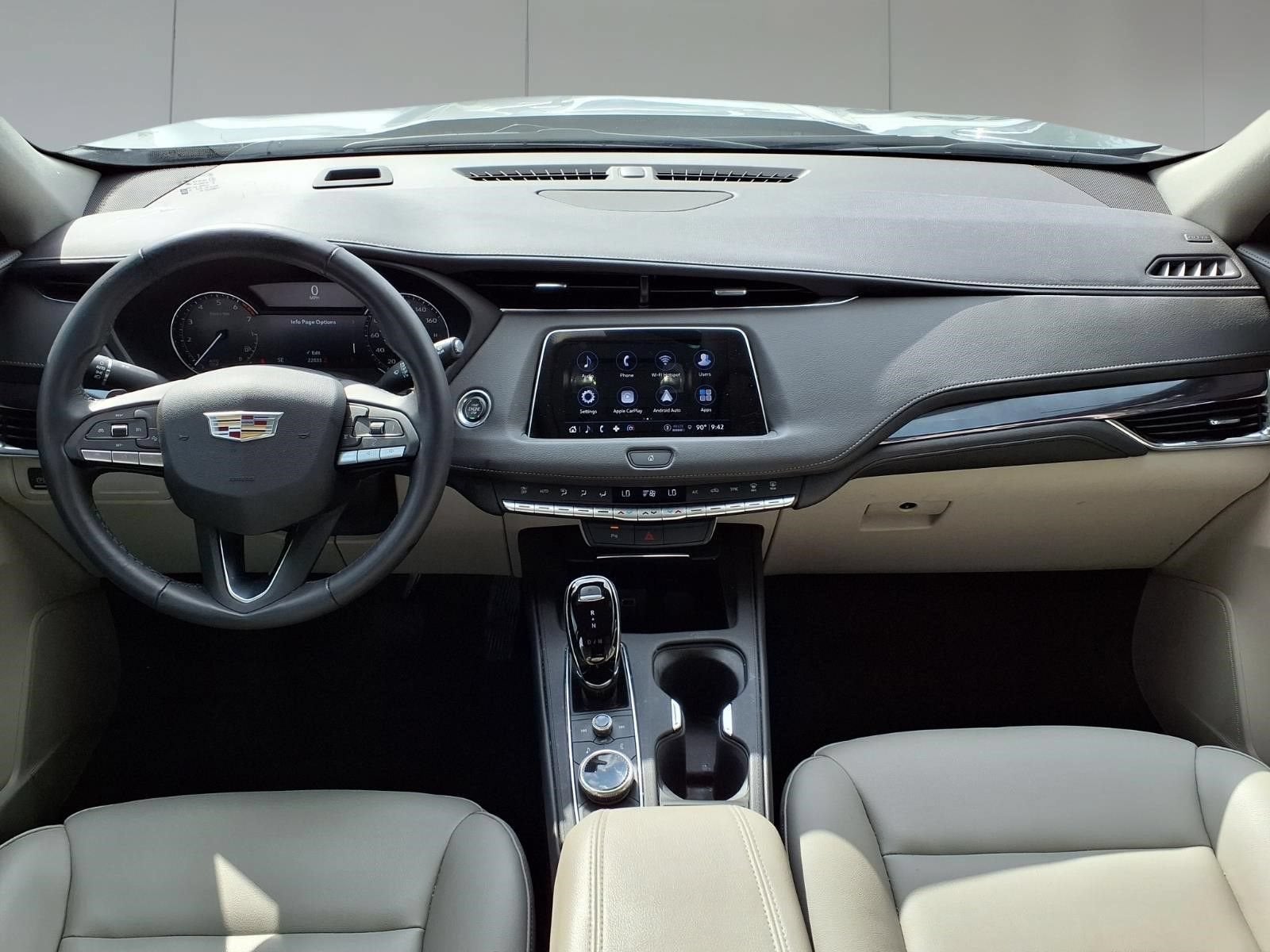 2023 Cadillac XT4 Luxury