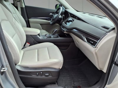 2023 Cadillac XT4 Luxury