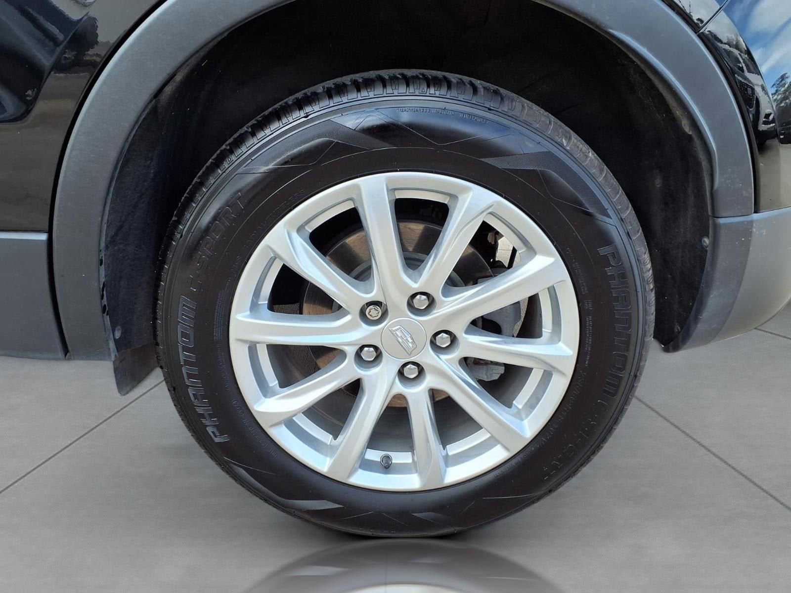 2022 Cadillac XT4 Luxury