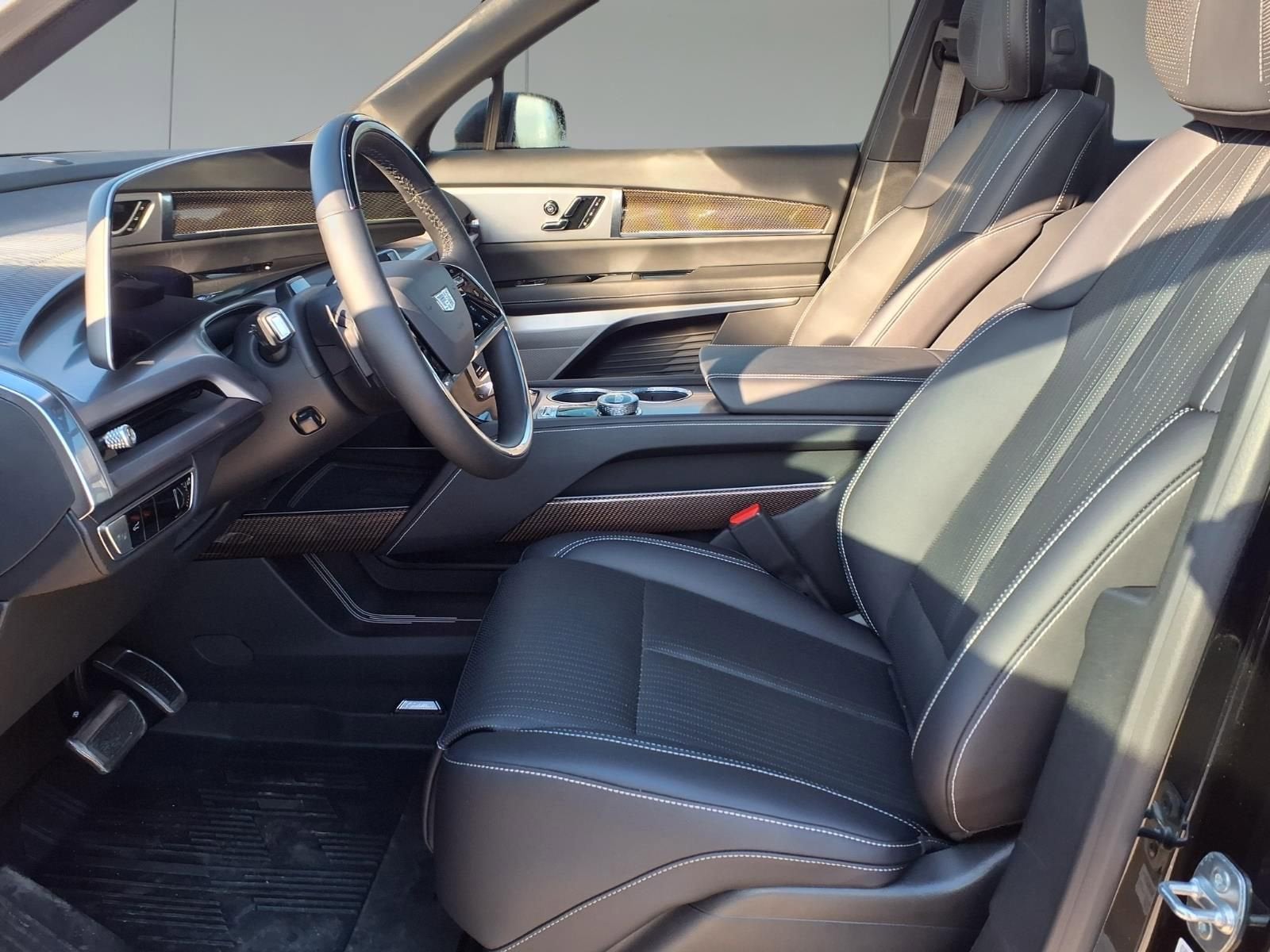 2026 Cadillac VISTIQ Luxury