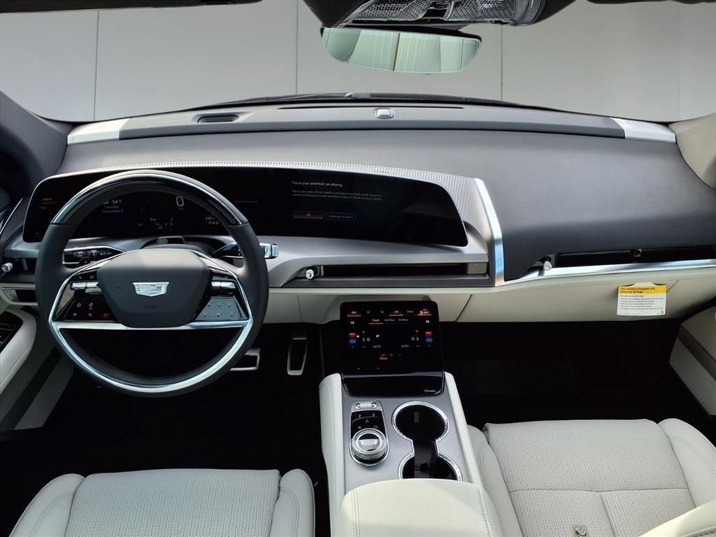 2026 Cadillac VISTIQ Luxury