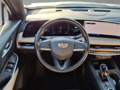 2025 Cadillac XT4 Premium Luxury