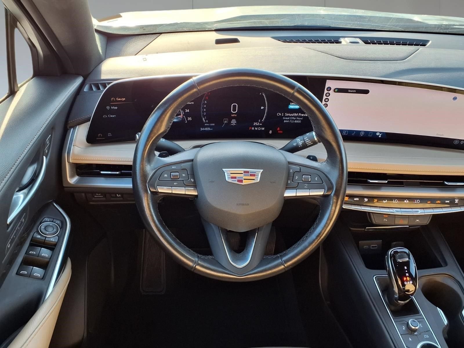 2025 Cadillac XT4 Premium Luxury