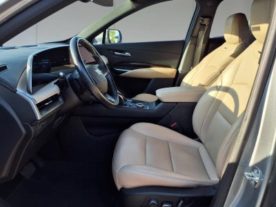 2025 Cadillac XT4 Premium Luxury
