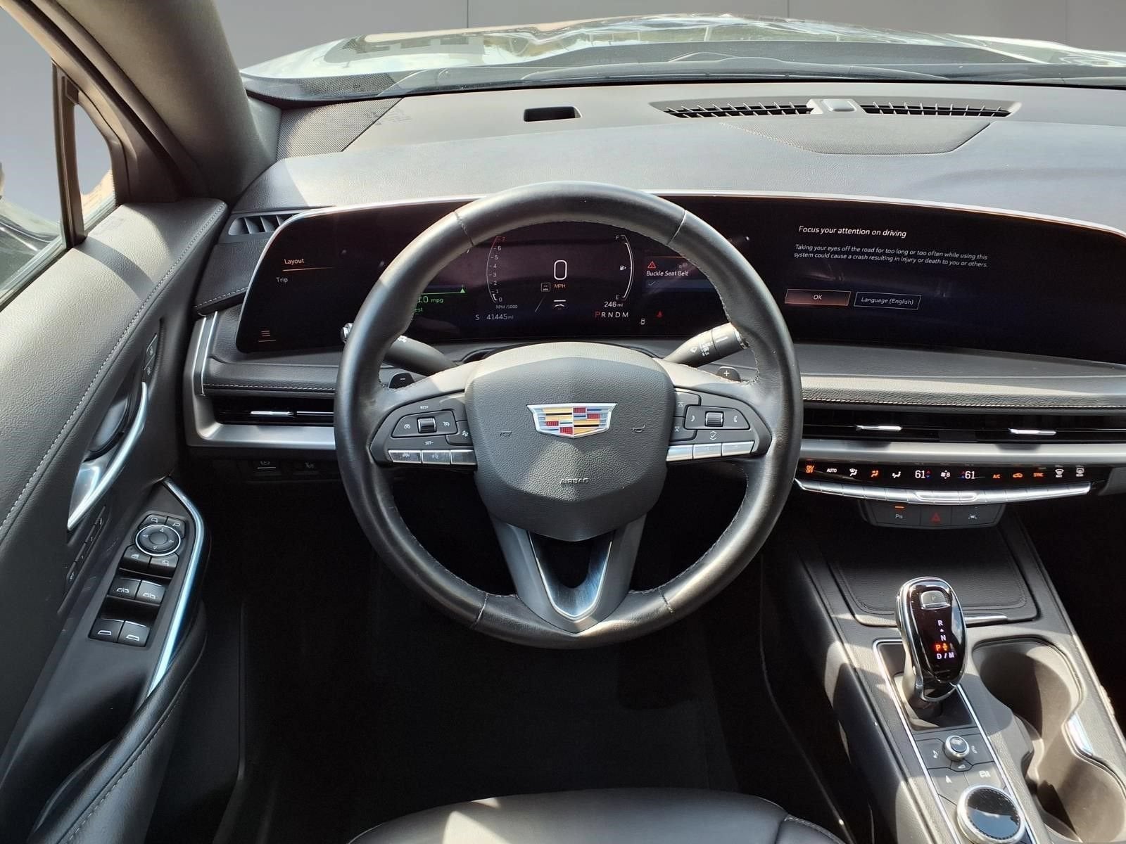2025 Cadillac XT4 Premium Luxury