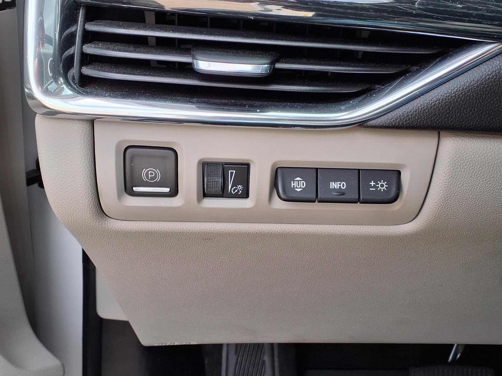 2019 Cadillac XT4 FWD Premium Luxury