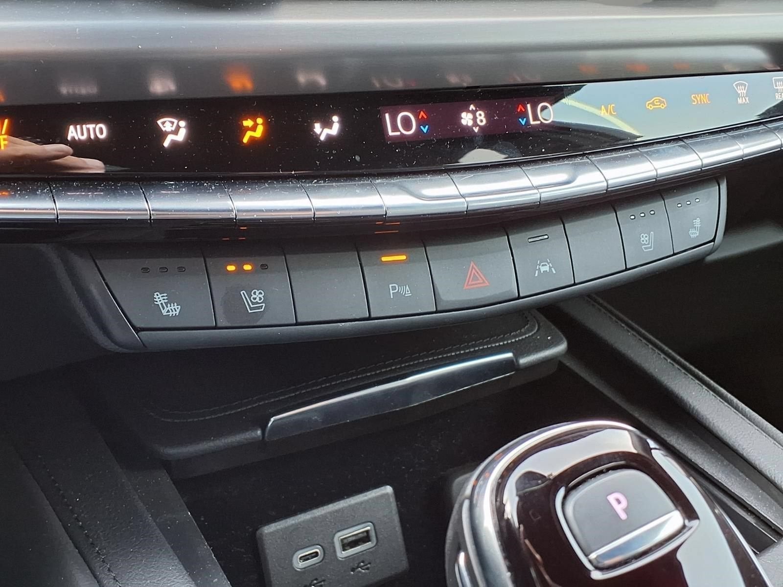 2024 Cadillac XT4 Sport