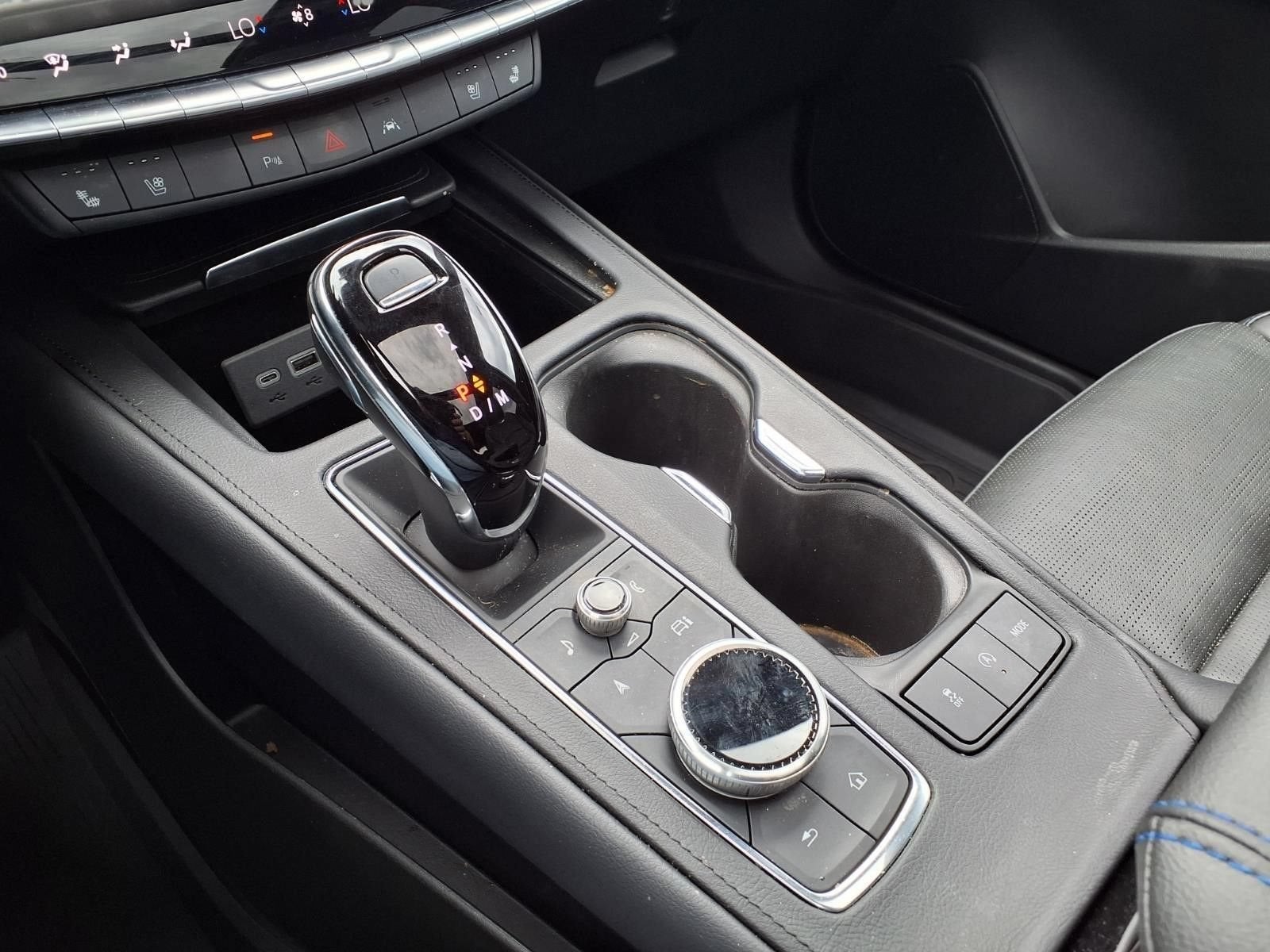 2024 Cadillac XT4 Sport