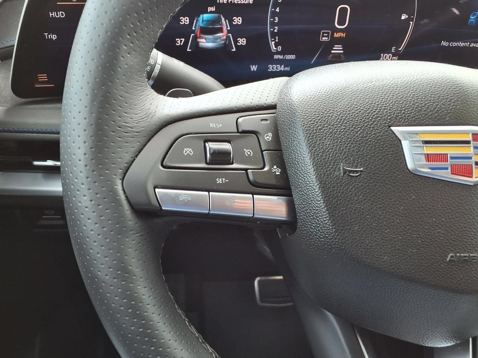 2025 Cadillac XT4 Sport