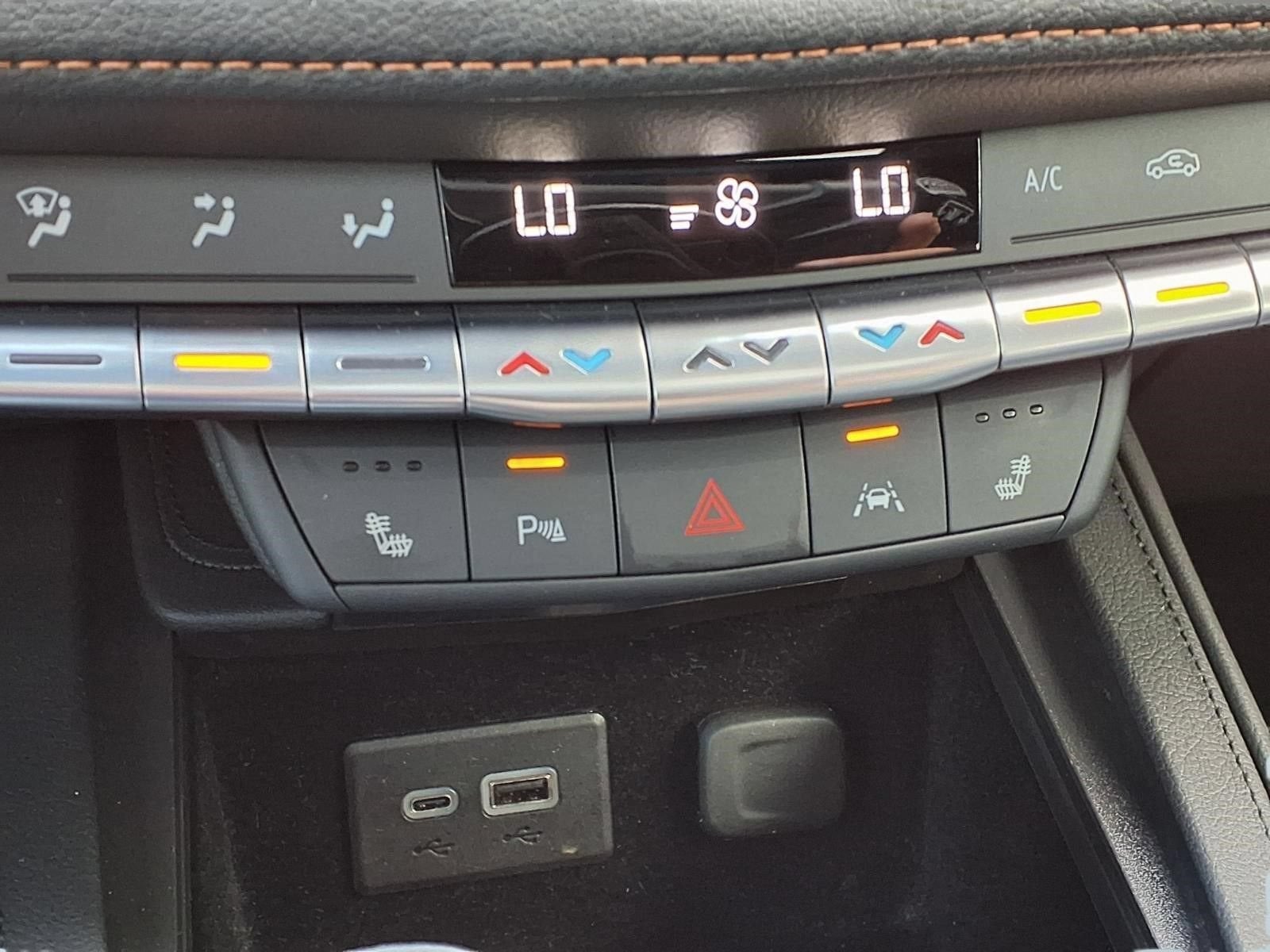 2023 Cadillac XT4 FWD Sport