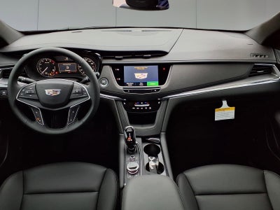 2026 Cadillac XT5 Luxury