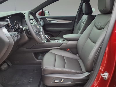 2026 Cadillac XT5 Luxury