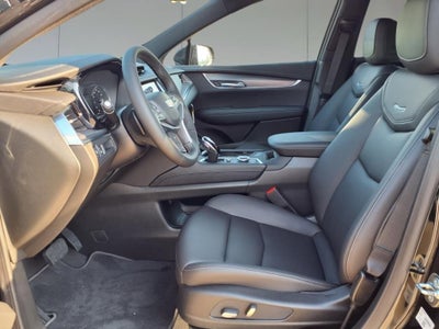 2025 Cadillac XT5 Luxury